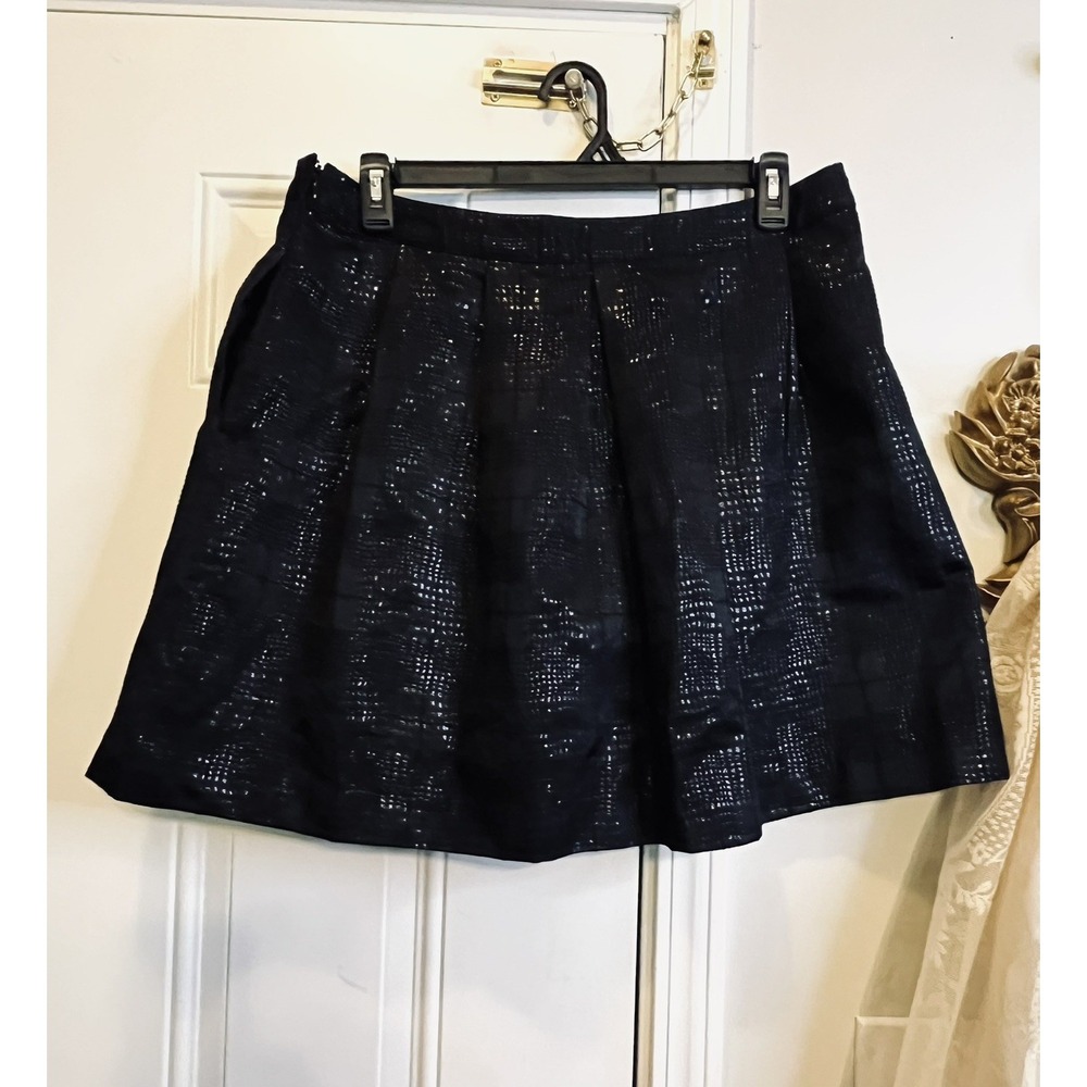 Tommy Hilfiger Black Pleated Skirt Shiny Textured size 16 Whimsigoth Party NWOT